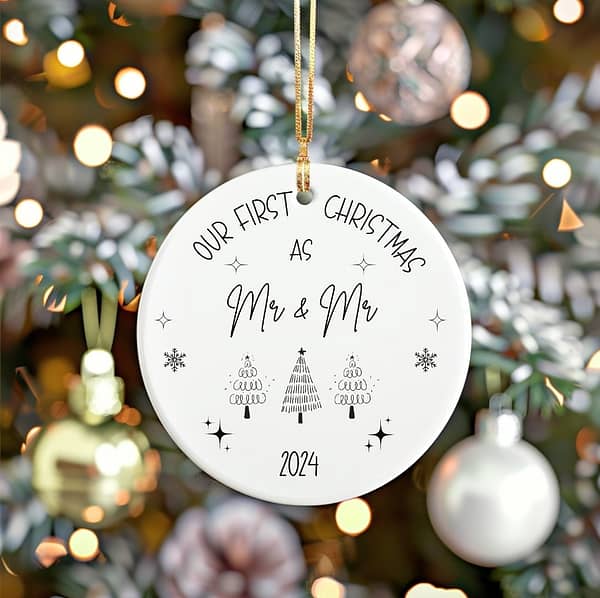 First Christmas Married Ceramic Decoration - Newly Wed 2024 - First Christmas Bauble